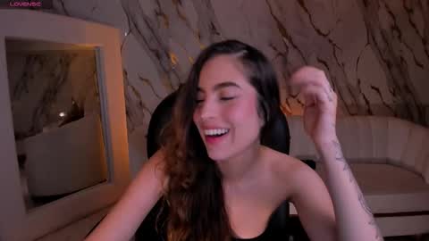 Marianne  online show from October 18, 8:54 pm