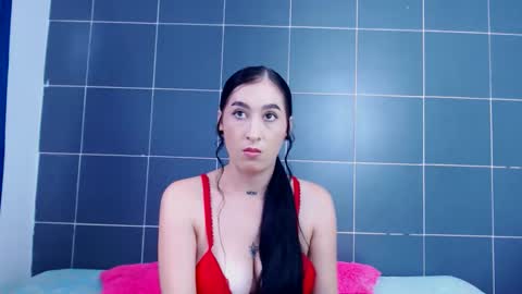 Mariangel online show from January 6, 8:45 pm