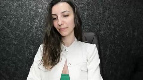 marielleanker online show from September 12, 2:12 am