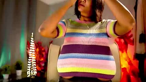 Nikita - Scroll down and read my bio please. New Pictures in Bio online show from March 26, 9:00 am