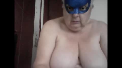 marilu64 online show from October 18, 12:30 pm