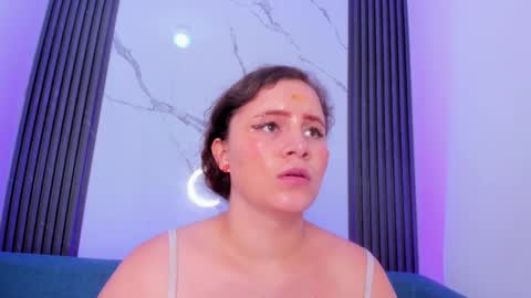 marilyngold_ online show from October 26, 1:12 am