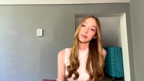 Amelia online show from June 23, 10:13 am