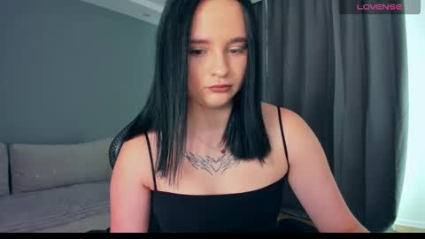 MarisaSue online show from March 10, 7:44 am