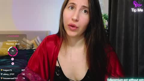 marrycolins online show from April 11, 6:30 am