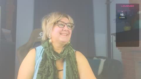 marta_wils online show from November 21, 6:04 am