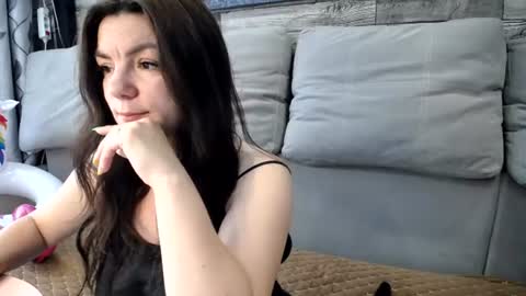 martaandserg online show from June 14, 1:33 pm