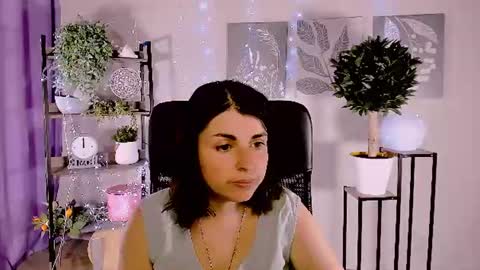 martaedams online show from June 5, 6:52 am