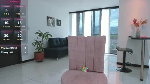 Martina online show from February 18, 6:06 pm