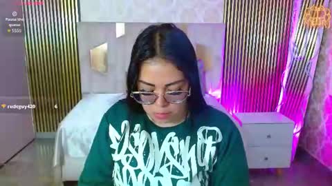 Hey im martina online show from June 13, 3:26 am