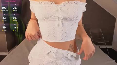 Carrie online show from November 13, 9:41 am