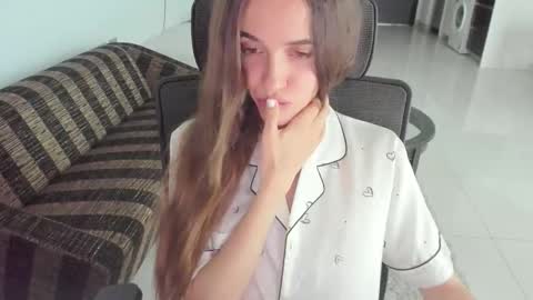 Mary Jane online show from March 15, 6:04 am