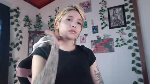                      100   online show from February 8, 6:55 pm