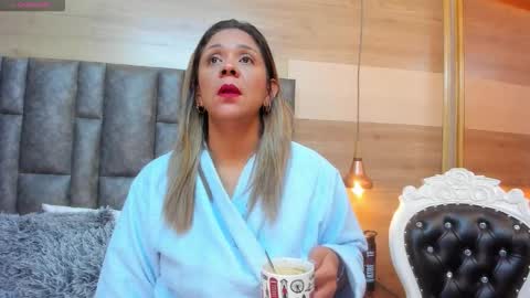 maryhawkey online show from February 18, 11:53 am