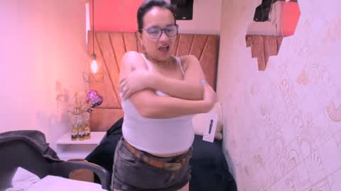 Marylin online show from September 27, 9:00 pm