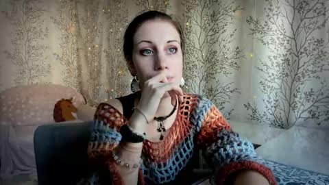 Mary Lou online show from September 17, 8:34 am