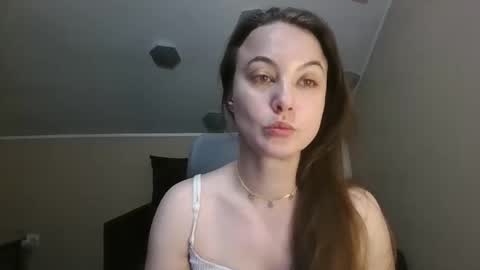 Matild online show from April 10, 6:14 pm