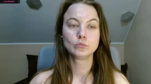 Matild online show from April 15, 7:58 pm