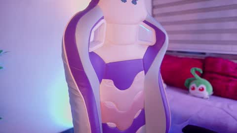 Mavi online show from February 13, 11:28 pm