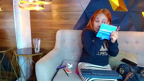 gabby online show from December 4, 3:20 am