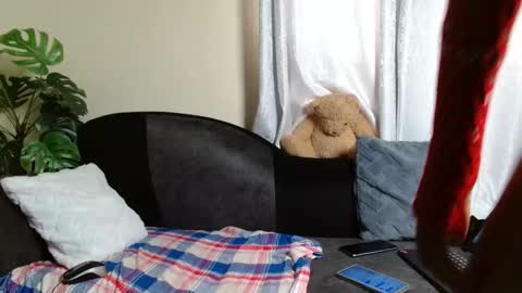 maxxinepetite online show from January 14, 7:57 am