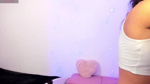 Maya online show from October 18, 4:48 am