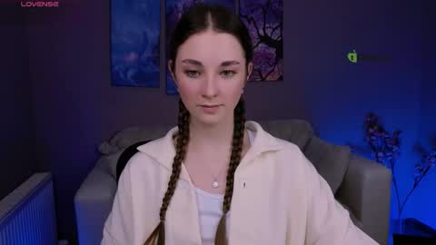 Maya online show from January 7, 8:34 pm