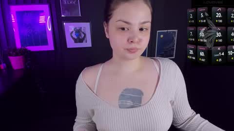 Woman online show from February 17, 1:55 pm