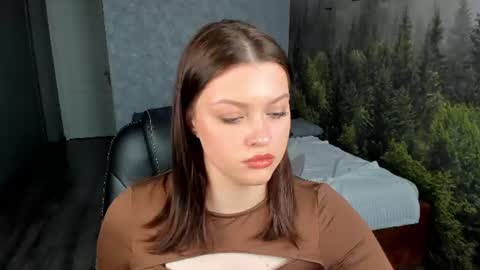 Mimi online show from June 11, 2:53 am