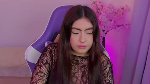 Maya Vexx online show from June 4, 4:44 pm