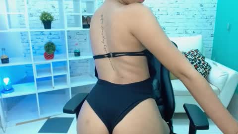 mayli_marie online show from March 7, 1:45 am