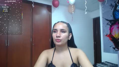 Maylin  online show from February 14, 2:57 am