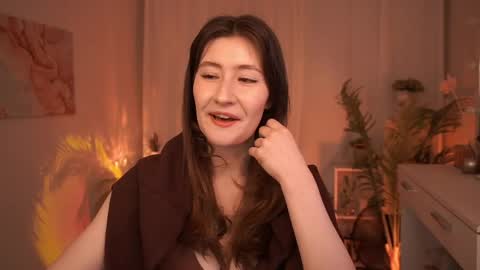  May  online show from April 9, 4:26 am