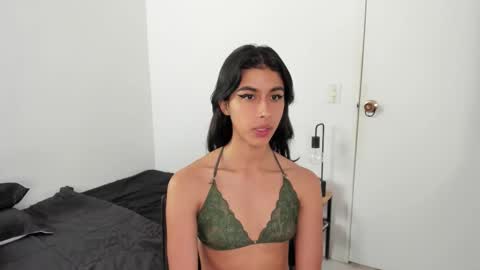 mazikeen_18 online show from March 18, 12:43 pm