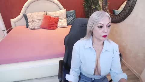 meamandax online show from March 11, 8:08 am