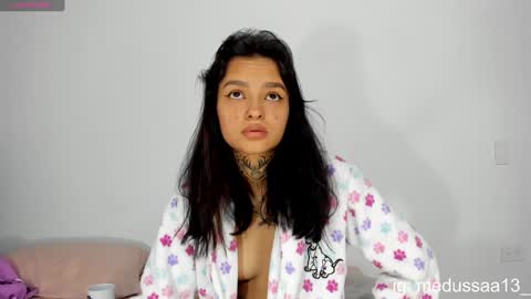 medussa13 online show from January 9, 12:09 pm