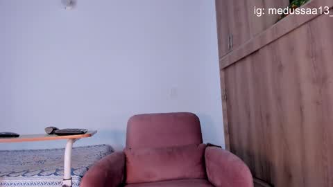 medussa13 online show from December 17, 12:53 pm