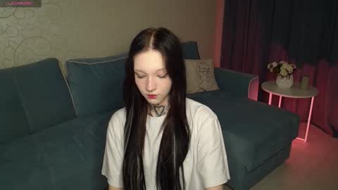 mefwhOre online show from November 6, 3:18 pm