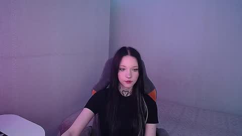 mefwhOre online show from October 15, 3:36 pm