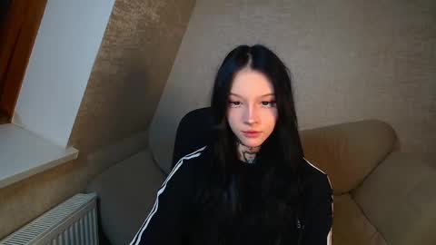 mefwhOre online show from March 6, 7:21 pm