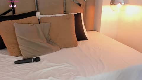 Megan online show from February 28, 8:52 pm