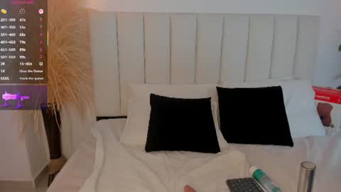 megan_brunette2 online show from June 10, 1:49 am