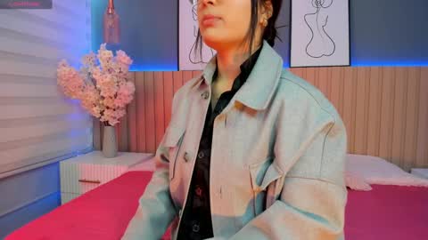     online show from February 10, 12:08 pm