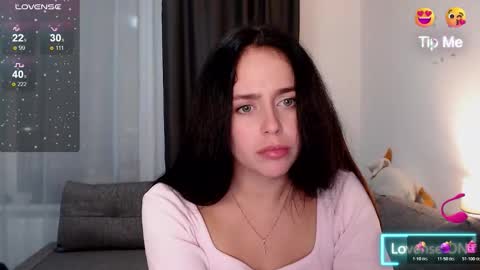 Megan online show from November 8, 8:25 pm