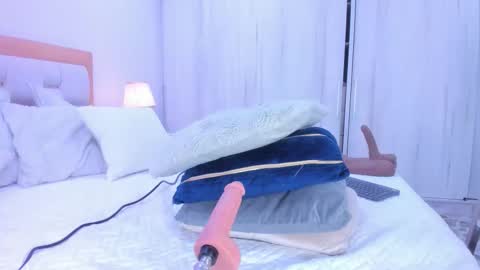 megan online show from February 9, 3:09 am