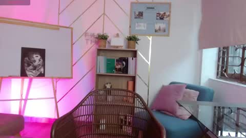 megan_saint online show from March 30, 8:52 pm