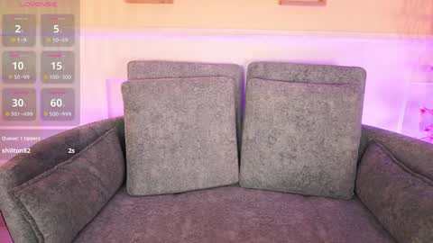 Megan Lowell online show from April 10, 7:31 pm