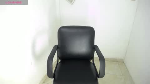 i am megan seduce me and lets fulfill all our naughty thoughts boss. model indepent online show from January 29, 12:45 pm