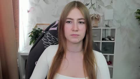 Megan online show from October 1, 12:43 pm