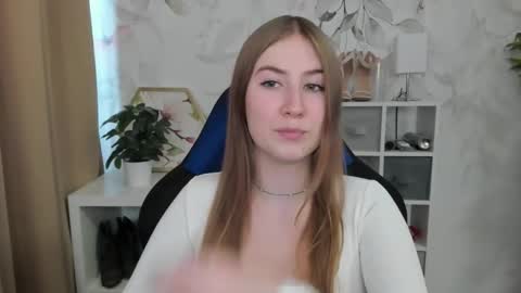 Megan online show from September 16, 12:35 pm